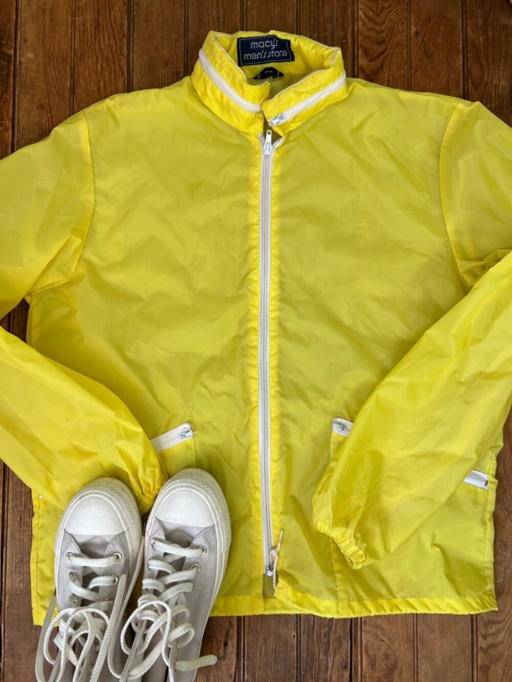 Vintage 1980s nylon jacket windbreaker Macy's Men's Store Yellow size medium